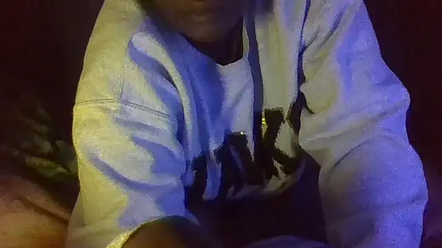 EbonyFetishQueen online show from January 6, 2026, 12:58 am