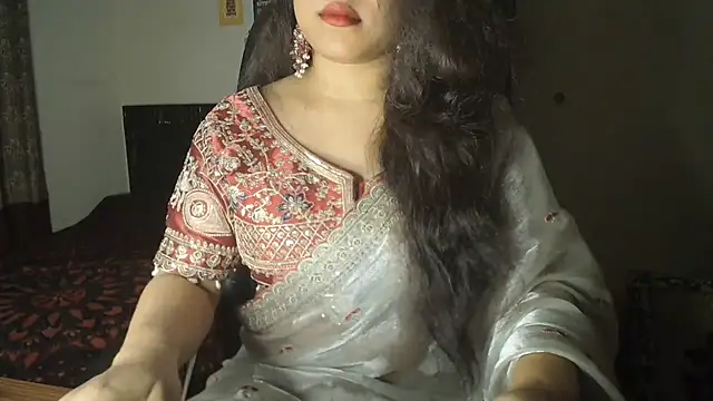 Most-Beautiful-Queen online show from July 30, 2026, 7:02 pm