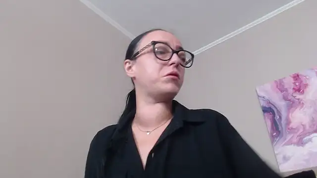 IzabelllNoir online show from July 29, 2026, 7:18 am