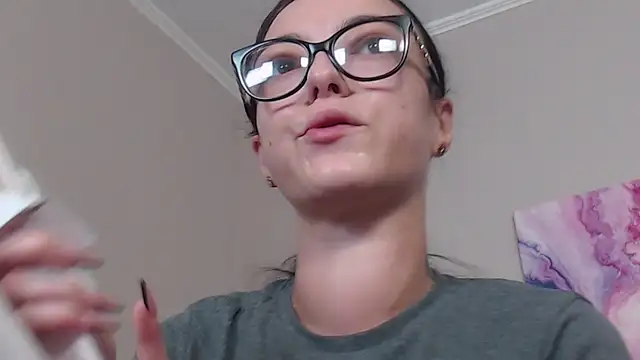 IzabelllNoir online show from July 21, 2026, 8:59 am