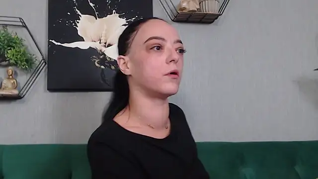 IzabelllNoir online show from February 10, 2026, 11:09 am