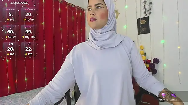 Snapshot of AishaAmin_ chatting on March 21, 2026, 12:09 pm AishaAmin online show from March 21, 2026, 12:09 pm