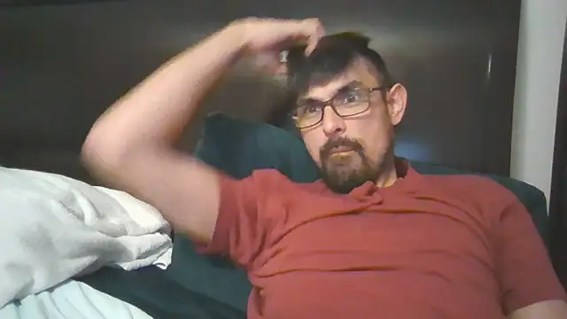 spence204011 online show from March 17, 2026, 12:35 am
