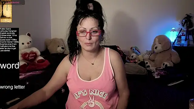 YourDreamLoverr online show from June 28, 2026, 9:54 pm