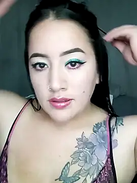 kirara dirty online show from January 25, 2025, 9:47 am