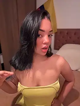 Sara LipsX online show from June 28, 2026, 12:39 am