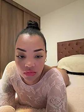 Sara LipsX online show from July 23, 2026, 1:58 am