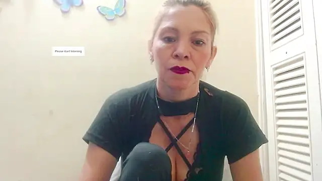 electra-mommy online show from October 3, 2025, 12:17 pm