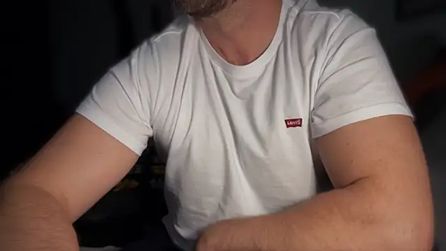 Mr Beef online show from October 15, 2025, 4:59 pm