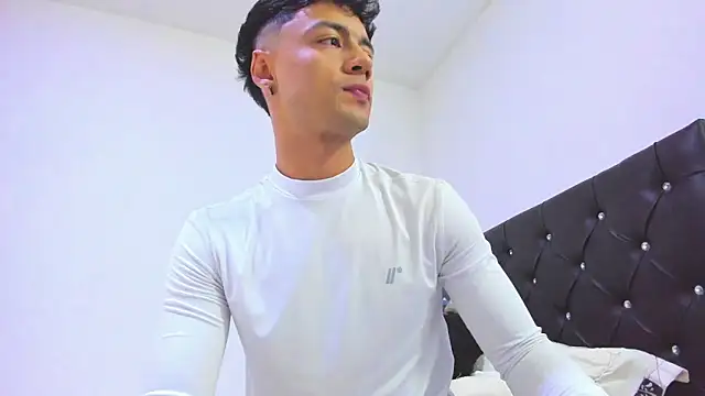 Sebastian-Dash online show from February 12, 2025, 12:58 am