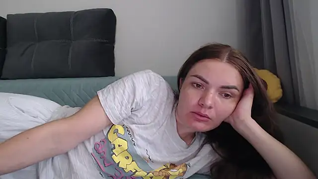  JustmeHere  online show from July 20, 2026, 7:38 am