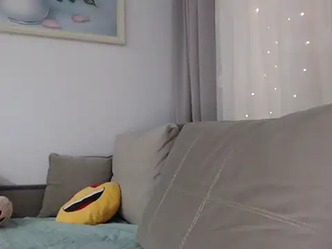  JustmeHere  online show from November 15, 2025, 9:08 pm