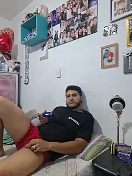 Juanhots online show from July 5, 2026, 6:48 pm