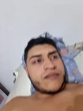 Juanhots online show from May 18, 2026, 5:51 pm