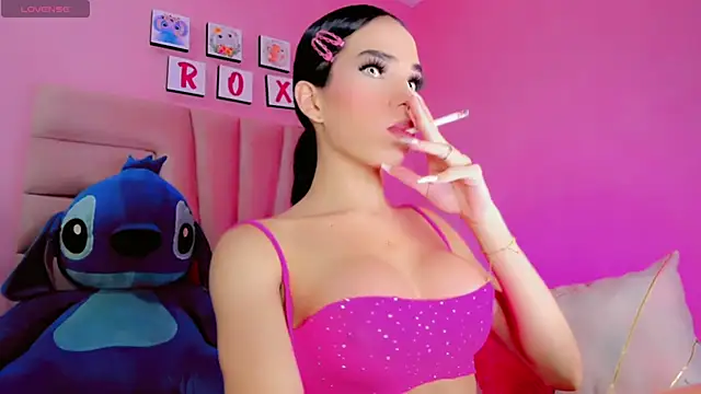 Snapshot of RoxStarts chatting on December 9, 2024, 2:34 am RoxStarts online show from December 9, 2024, 2:34 am