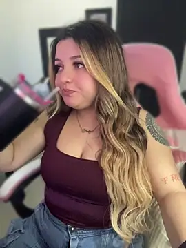 SweetPaige  online show from July 16, 2026, 3:42 pm