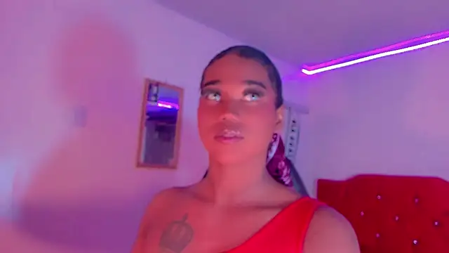 naomy  xx online show from March 15, 2025, 8:37 am