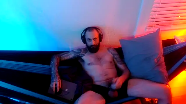 Snapshot of AceSpinning_DJ chatting on February 27, 2026, 11:32 am AceSpinning DJ online show from February 27, 2026, 11:32 am