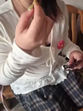 kaycloreee online show from February 9, 2026, 6:00 am