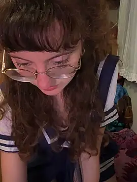  foxygirl  online show from April 30, 2026, 7:21 pm