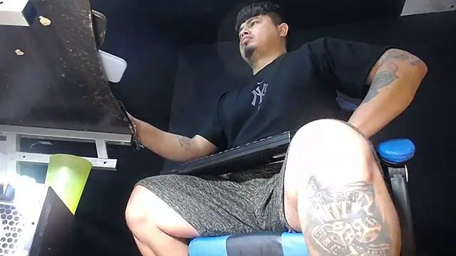 DickMasterfindom online show from June 13, 2026, 1:58 am