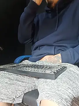 DickMasterfindom online show from July 31, 2026, 5:18 am