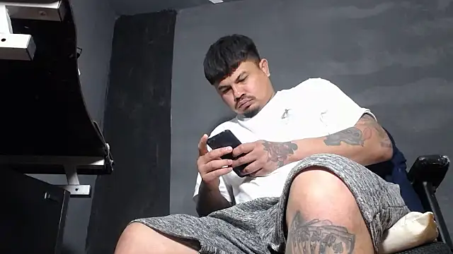 DickMasterfindom online show from October 17, 2025, 1:42 am