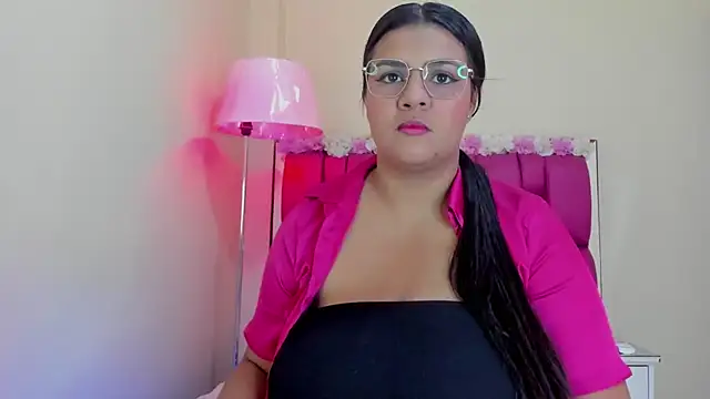 Gabriela Brown online show from February 1, 2025, 2:45 pm