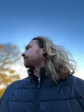 terryhawk online show from November 2, 2025, 9:36 am