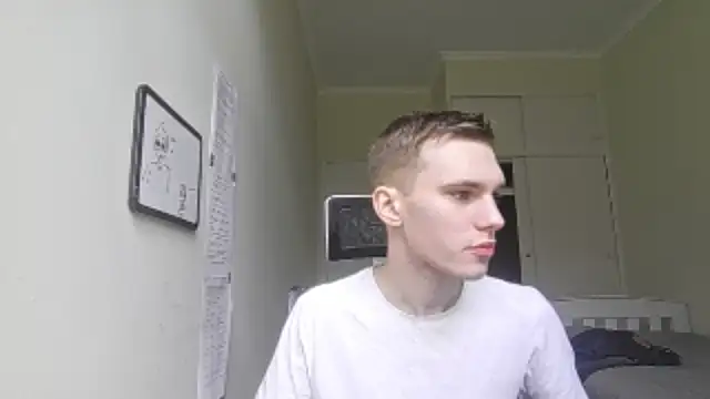 bluegaze6 online show from October 10, 2025, 12:22 am