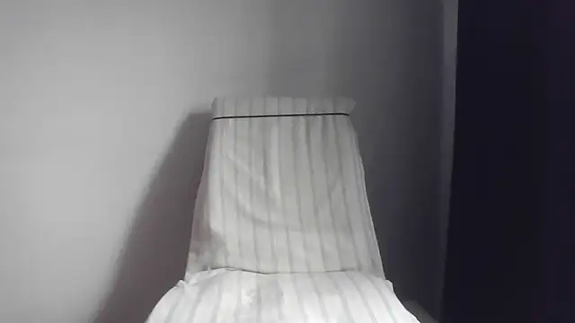 fl3xxx1 online show from December 1, 2025, 10:38 am