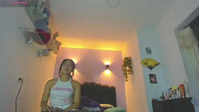Sofia Clauss  online show from July 4, 2026, 5:14 am