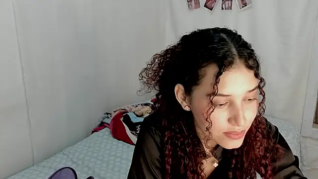 gabriela duarte1 online show from February 12, 2025, 11:07 am