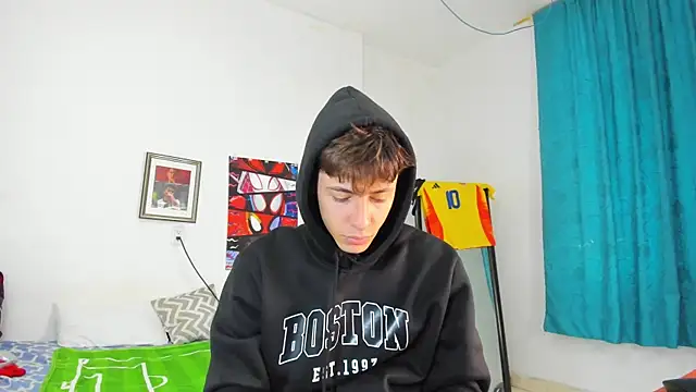 Snapshot of AlessandroDybala chatting on June 12, 2026, 12:36 pm AlessandroDybala online show from June 12, 2026, 12:36 pm