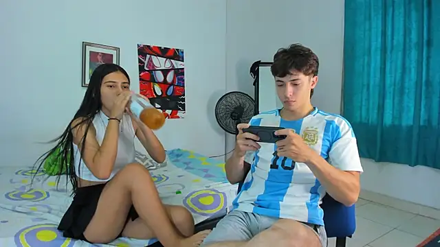 Snapshot of AlessandroDybala chatting on June 22, 2026, 1:52 pm AlessandroDybala online show from June 22, 2026, 1:52 pm
