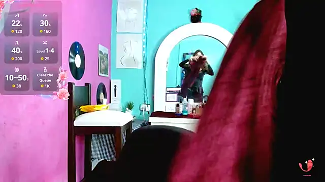 sensitive brunette online show from September 26, 2025, 12:28 am