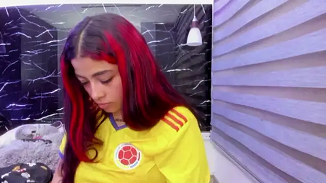 Snapshot of Sofiia-Rubb chatting on July 4, 2026, 4:19 am Sofiia-Rubb online show from July 4, 2026, 4:19 am