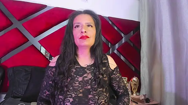 Snapshot of Kendra-Foxxy chatting on June 19, 2026, 1:33 am Kendra-Foxxy online show from June 19, 2026, 1:33 am