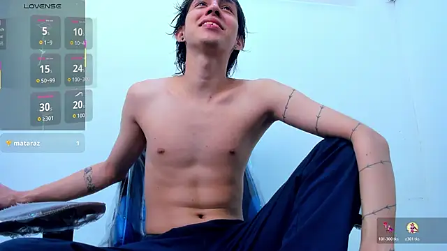 JeanRam18 online show from October 31, 2025, 6:15 pm