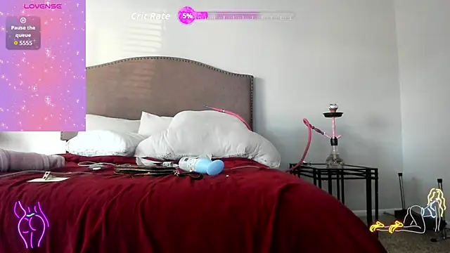 yiauana online show from September 26, 2025, 11:22 pm