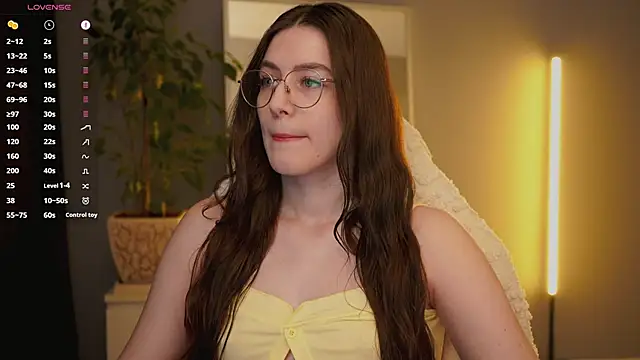 Ester Hill online show from March 9, 2026, 4:16 am