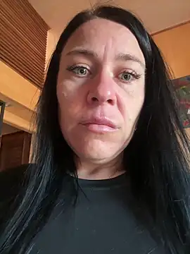 CuteNata online show from November 11, 2025, 9:15 am