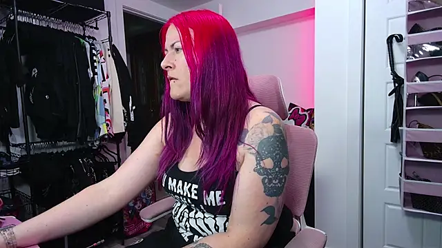 Snapshot of gennyrock chatting on May 16, 2026, 1:04 am gennyrock online show from May 16, 2026, 1:04 am