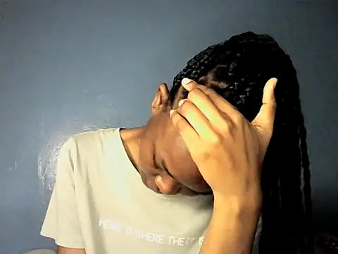 cyberbunnie online show from December 8, 2024, 7:43 pm