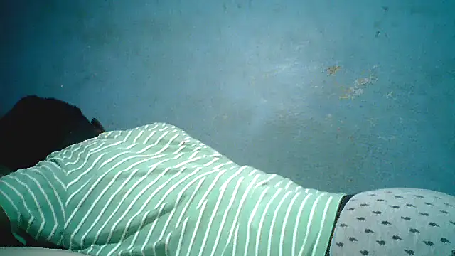 Snapshot of little__joy chatting on June 18, 2026, 9:14 am little joy online show from June 18, 2026, 9:14 am