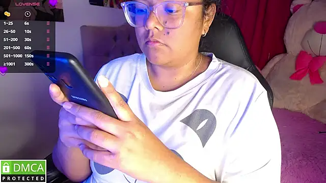 KittyHot20 online show from September 26, 2025, 1:56 am