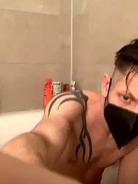 devote schlampe00 online show from January 10, 2026, 2:12 pm