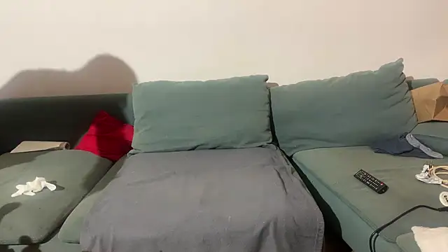 devote schlampe00 online show from December 22, 2025, 12:44 am