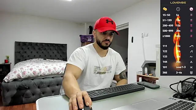 supermanboy94 online show from February 5, 2026, 6:53 am