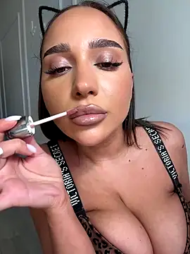 CardiSweetBaby online show from October 1, 2025, 1:15 pm